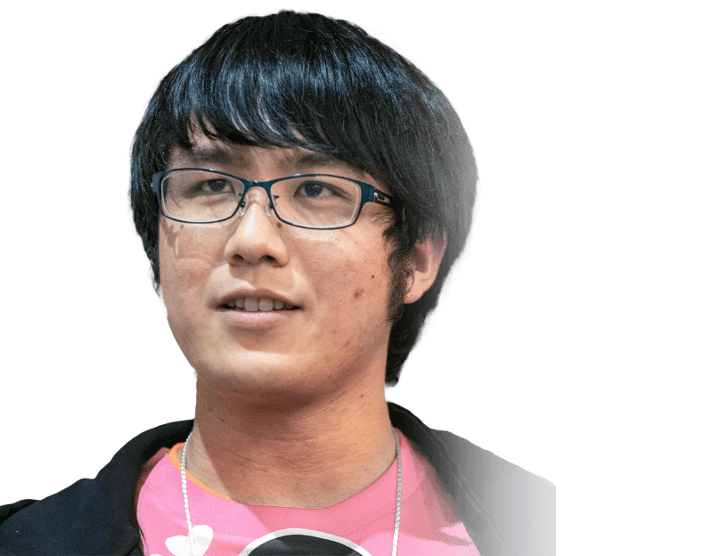 臼田 佳祐 氏